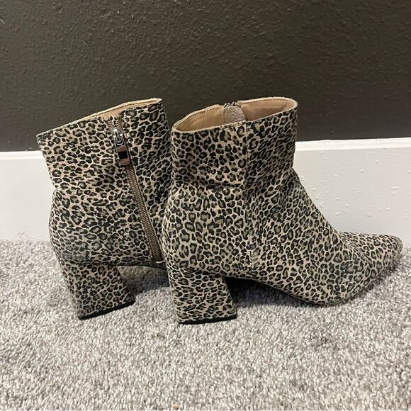 Steve Madden Nix Leopard Animal Print Pointed Toe Ankle Booties - Picture 6 of 11